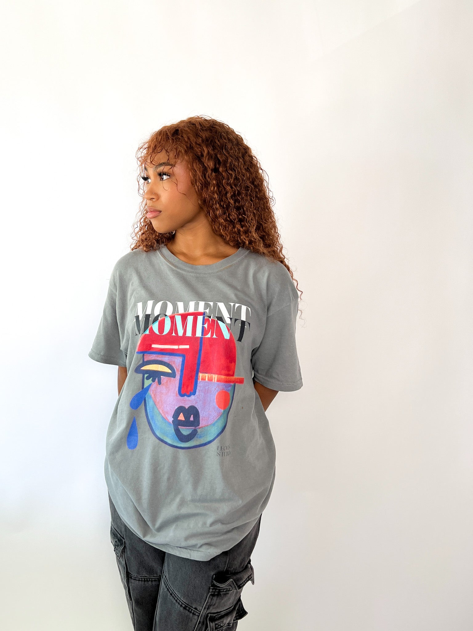 MOMENT tee